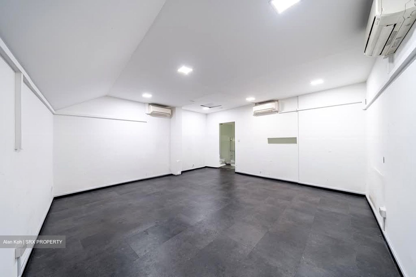 Geylang Road (D14), Shop House #575780721